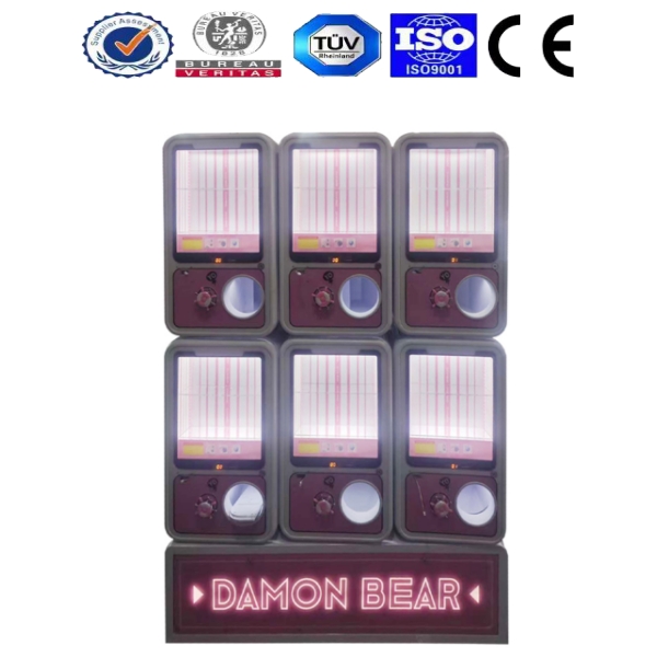 <b>熊爪扭蛋机</b>